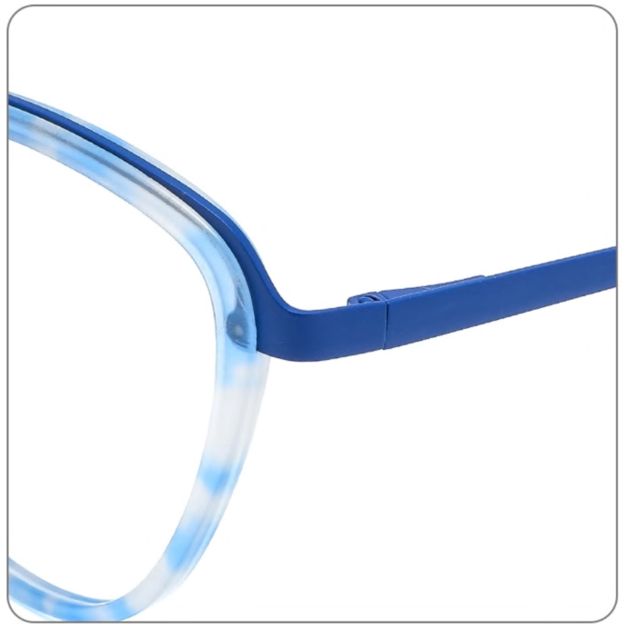 LT_1015_detail-1.webp