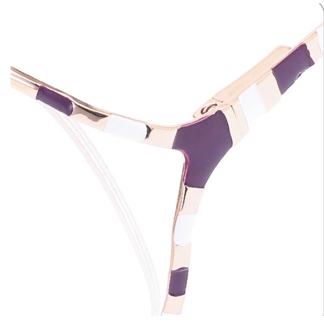 LT_18032_detail-1.webp
