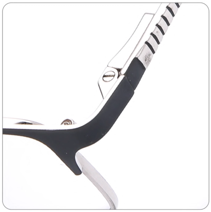 LT_1882_detail-1.webp